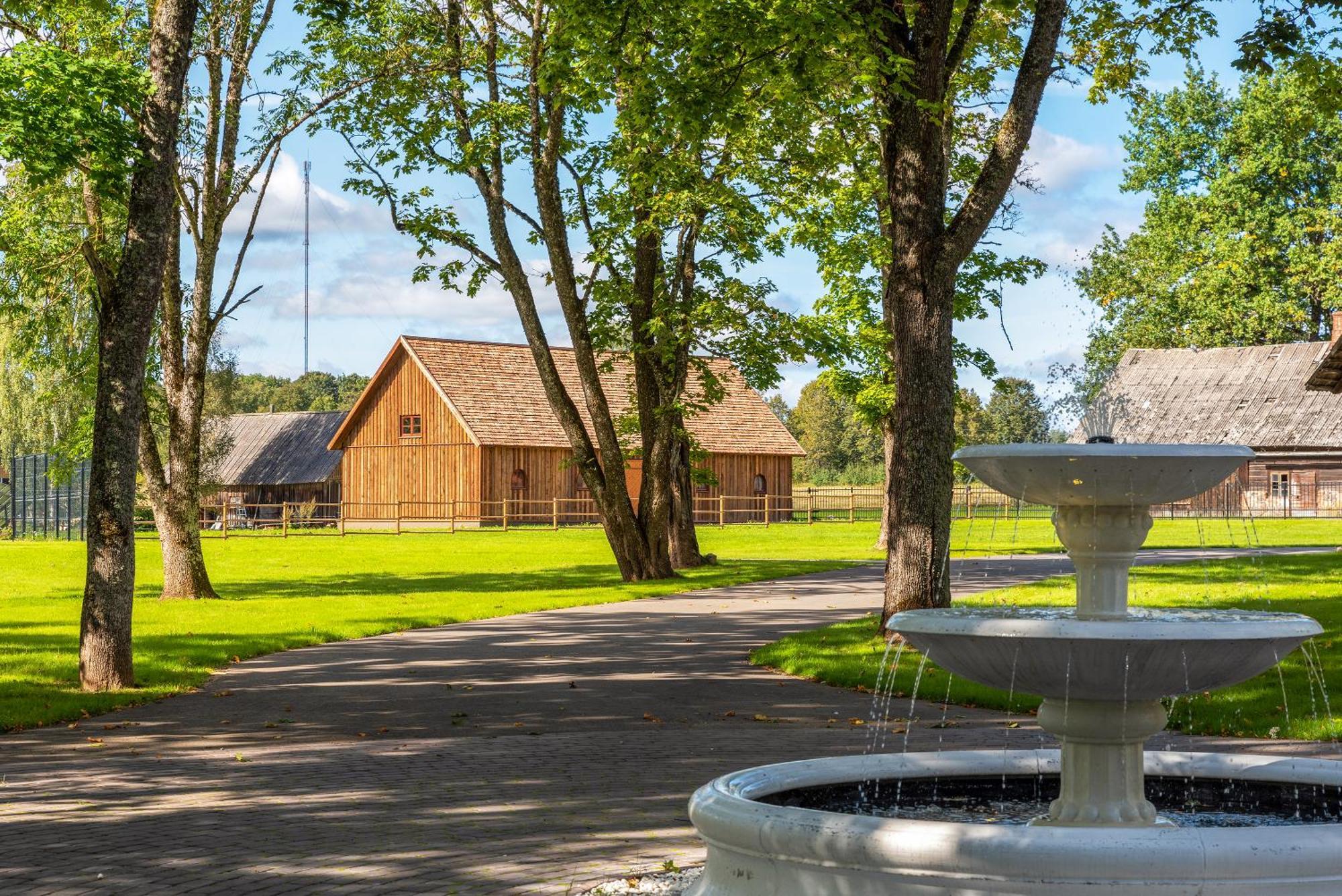 The Manor Sports & Spa Tõrve Exteriör bild